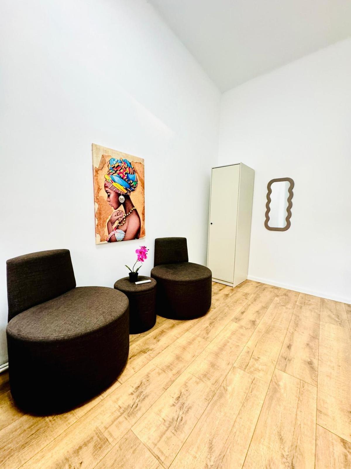 Cozy 9Br Shared Apartment, Only 12Min Walk To Augarten Viena Exterior foto