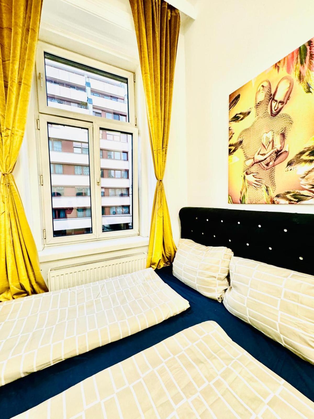 Cozy 9Br Shared Apartment, Only 12Min Walk To Augarten Viena Exterior foto